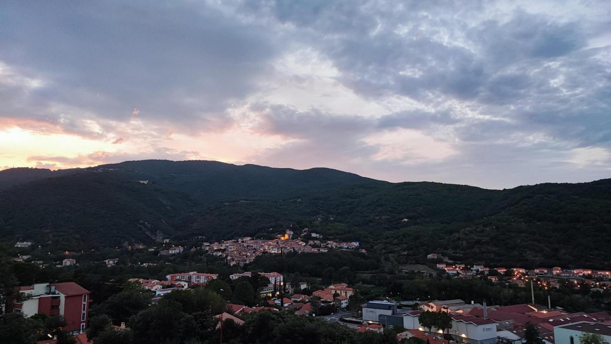 Appartement Avec Une Belle Vue Sur Palalda Amelie-les-Bains-Palalda Luaran gambar